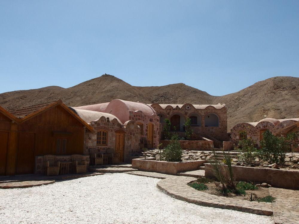 Roots Red Sea Hotel El Qoseir Luaran gambar