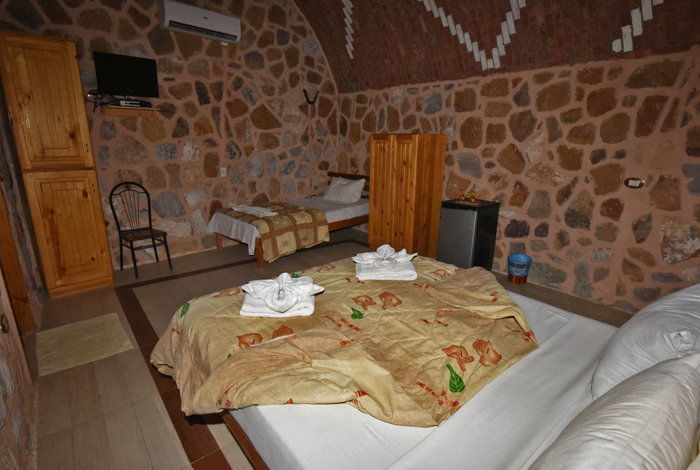 Roots Red Sea Hotel El Qoseir Luaran gambar